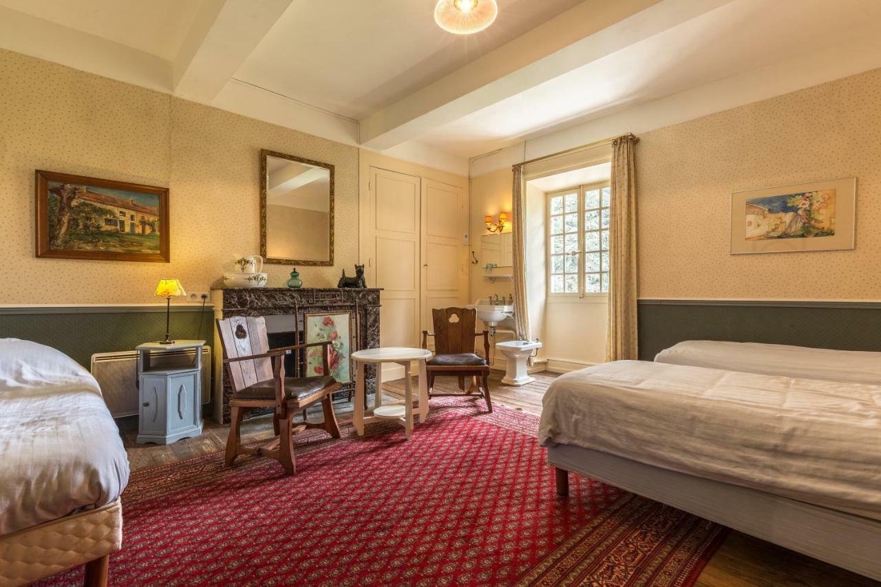 Bed and Breakfast Domaine De L'Amiral Saint-Laurent-du-Pape Exteriér fotografie